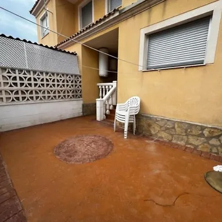 Adosado Estany Сasa de vacaciones *