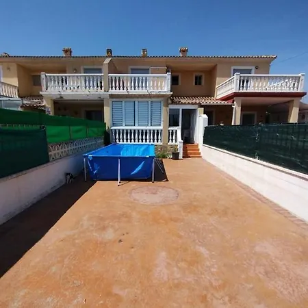 Holiday home Adosado Estany *